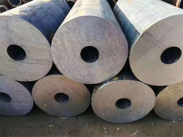 克孜勒苏35crmo厚壁无缝钢管